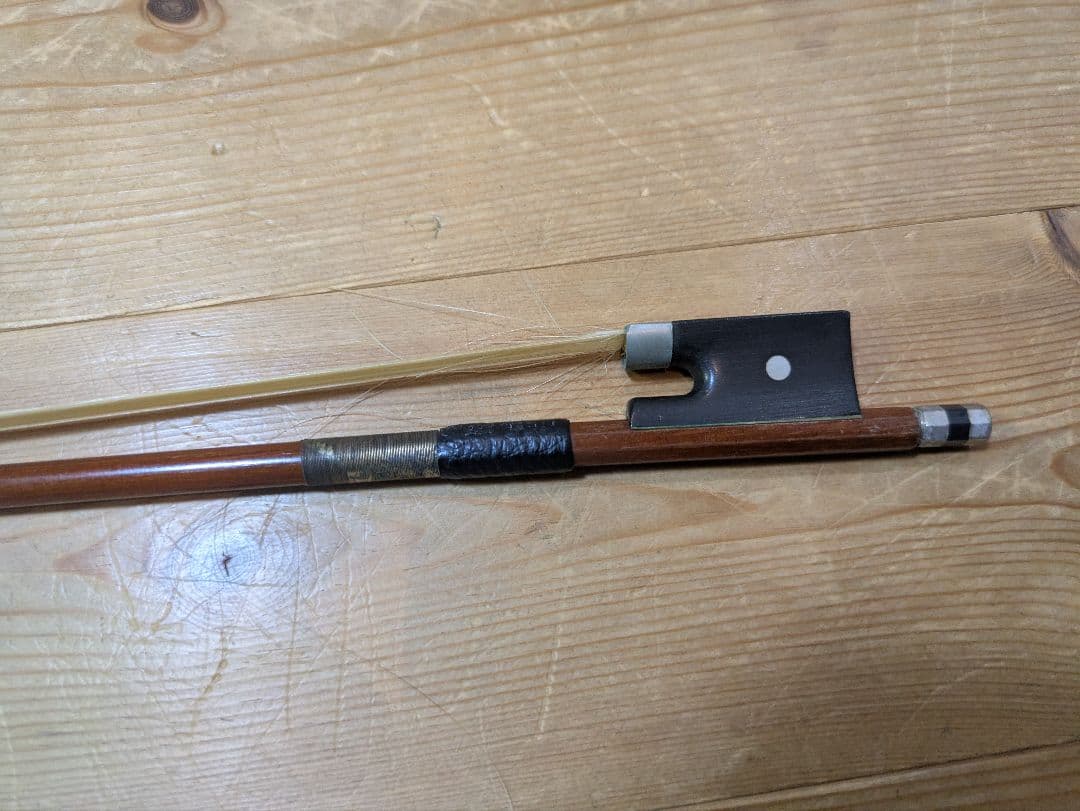 使用感あり　鈴木バイオリン 4/4　ケース、付属品付き