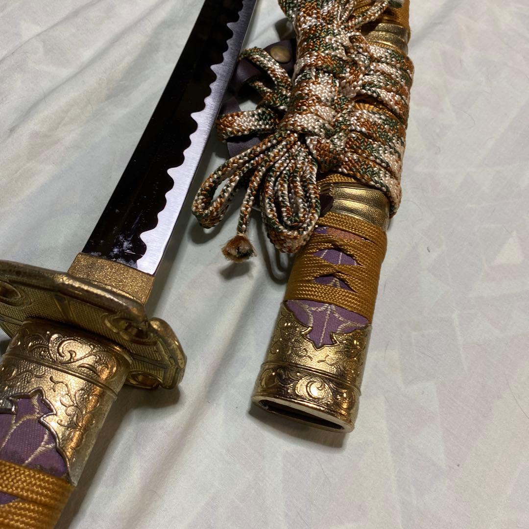 豪華版模造刀(刀袋付) 太刀造り 金茶柄 太刀型金鍔 金呂鞘