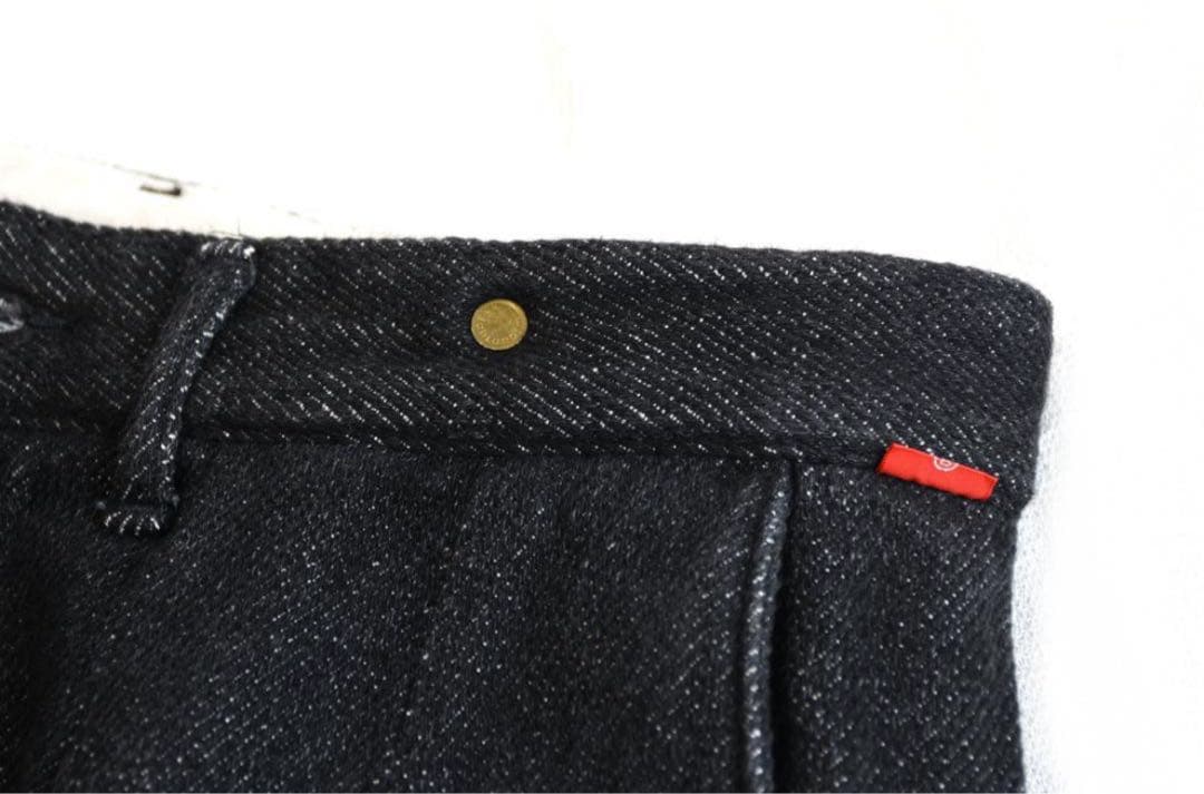 ANACHRONORM（アナクロノーム）タックワイドトラウザーズパンツ