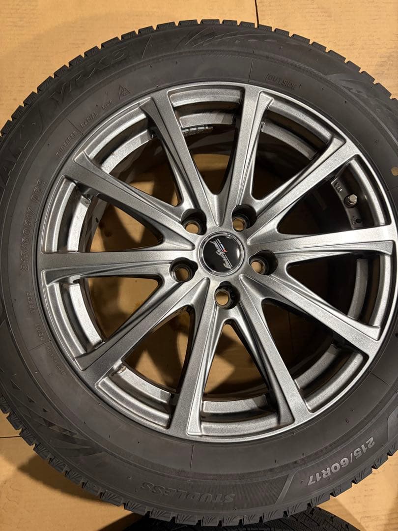 レクサスUX スタッドレスタイヤホイールセット