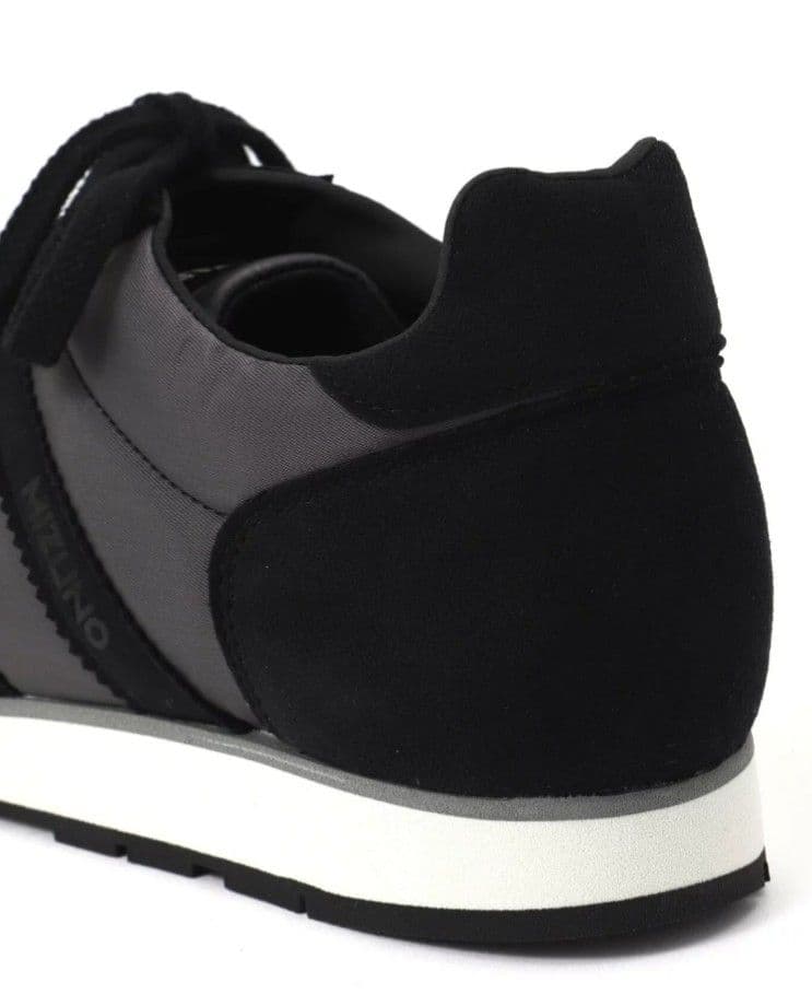 MIZUNO FOR MARGARET HOWELL マーガレット ハウエル