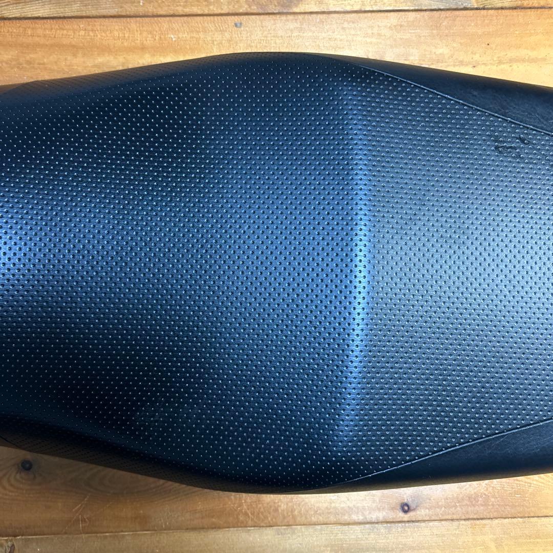 m*a様 XJR1300 （RP03J）純正シート 1214