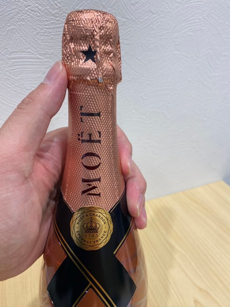 モエ・シャンドン　ネクターアンペリアル　ロゼ ドライ　750ml 12％　未開栓