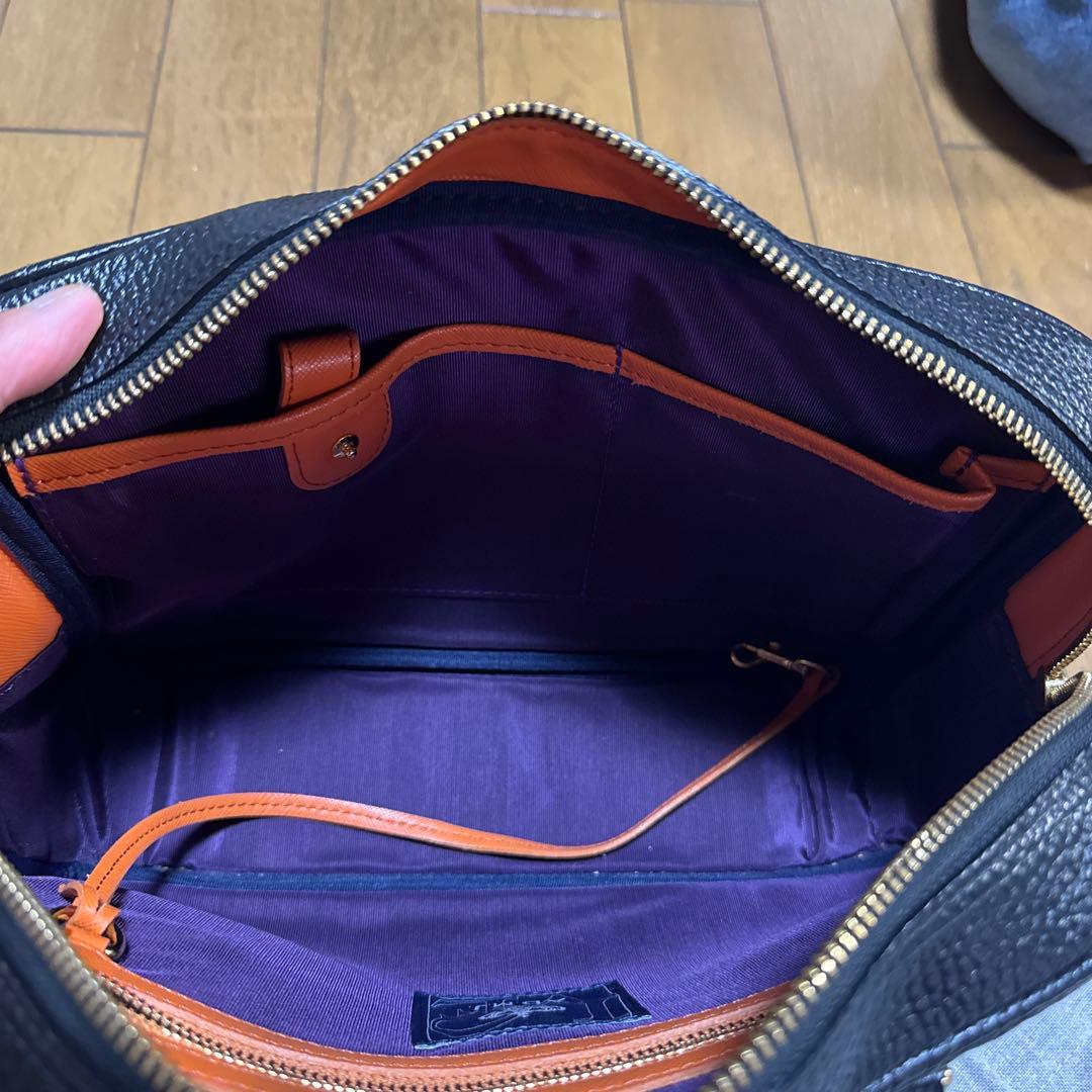 ADMJ 牛革シュリンクレザーボストンバッグ