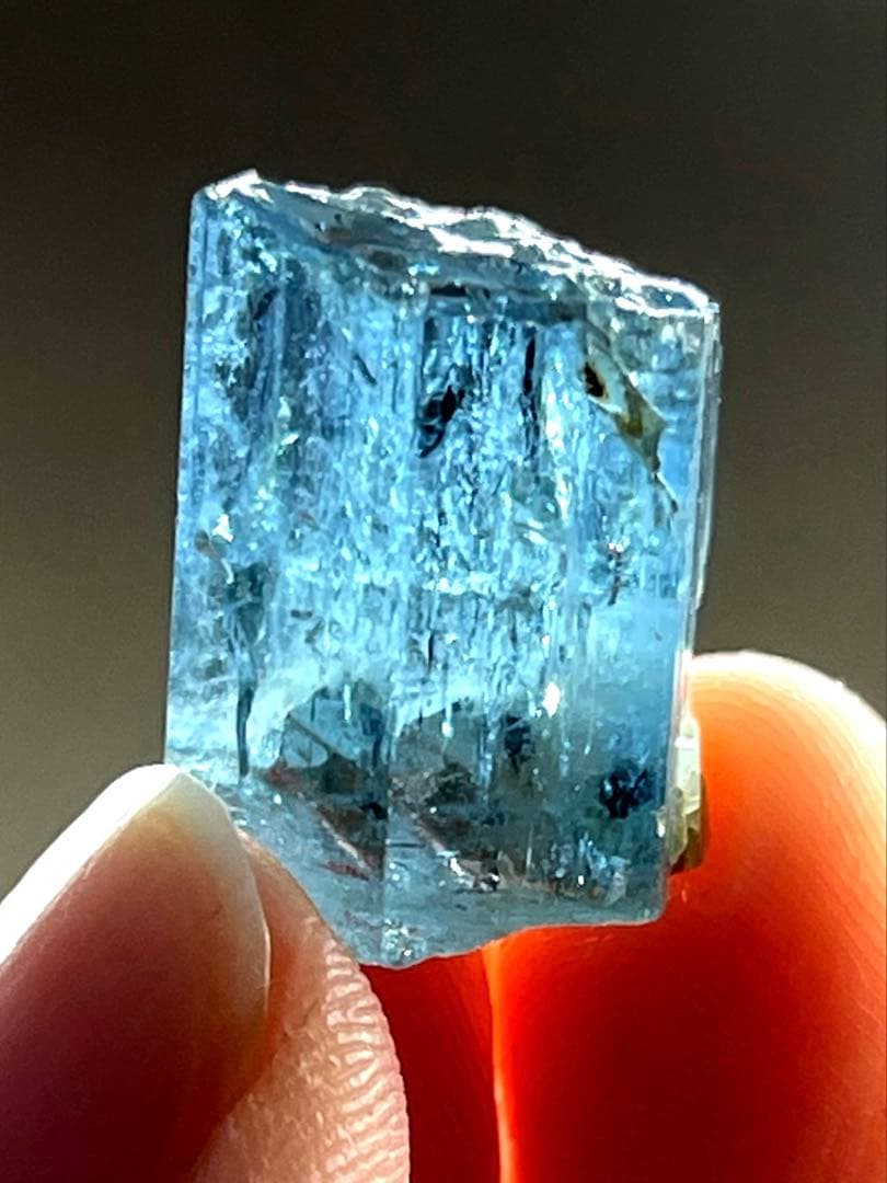 希少 風景を宿すアクアマリン 19.10ct (3.82g) ベトナム産