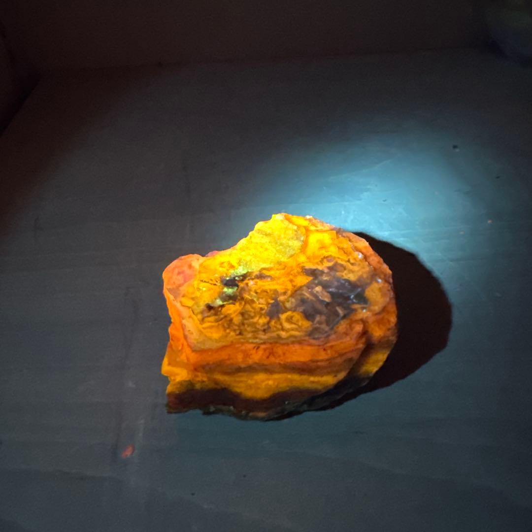 北海道石　然別オパール　蛍光オパール266g