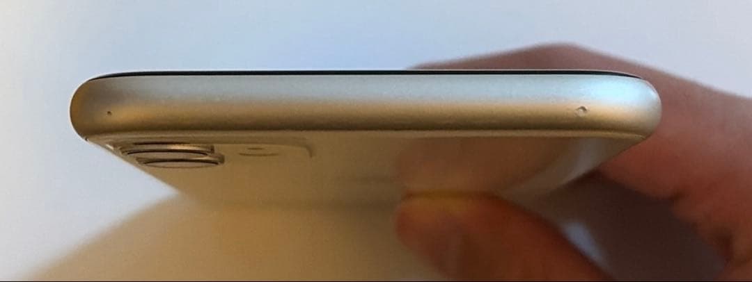 iPhone11 (64GB) SIMロック解除済み