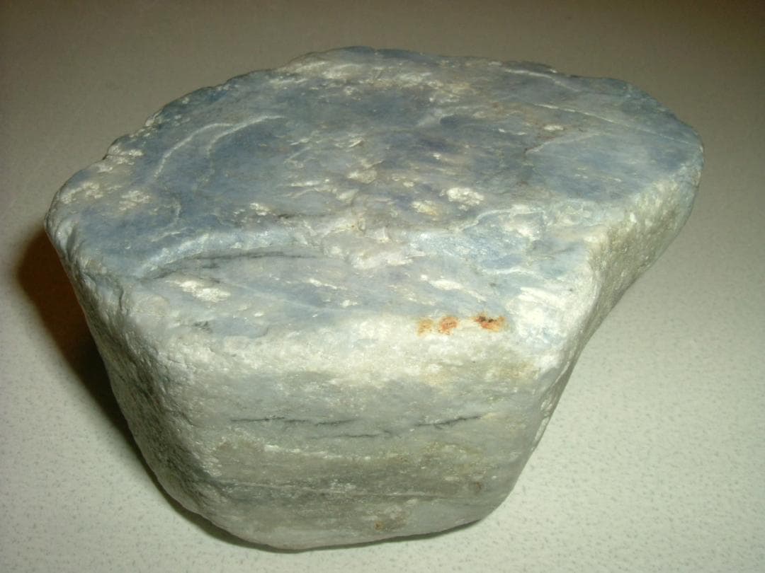 【博物館クラス】糸魚川産 コランダム ４８０ｇ サファイア 宝石 国産鉱物