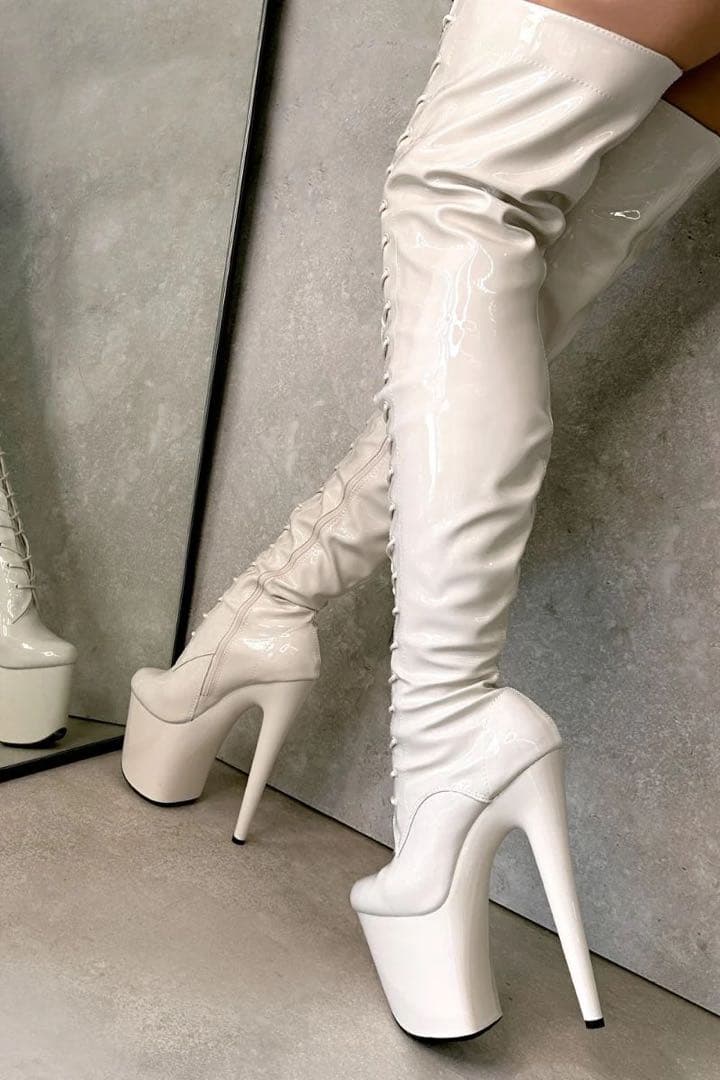 HELLA HEELS THIGH HIGH ポールダンス