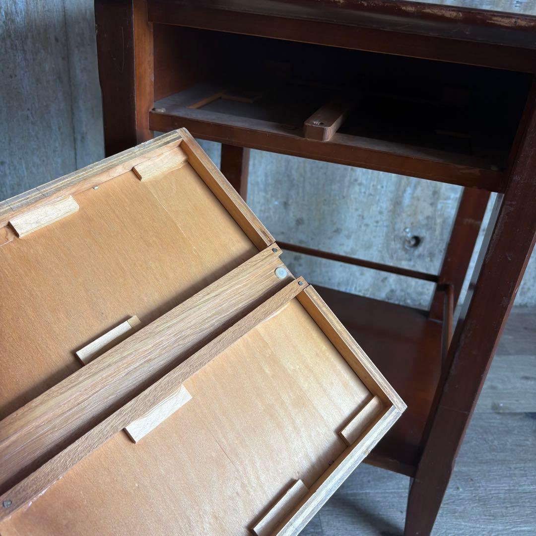 アメリカヴィンテージ US 米軍放出品　ナイトテーブル　サイドテーブル