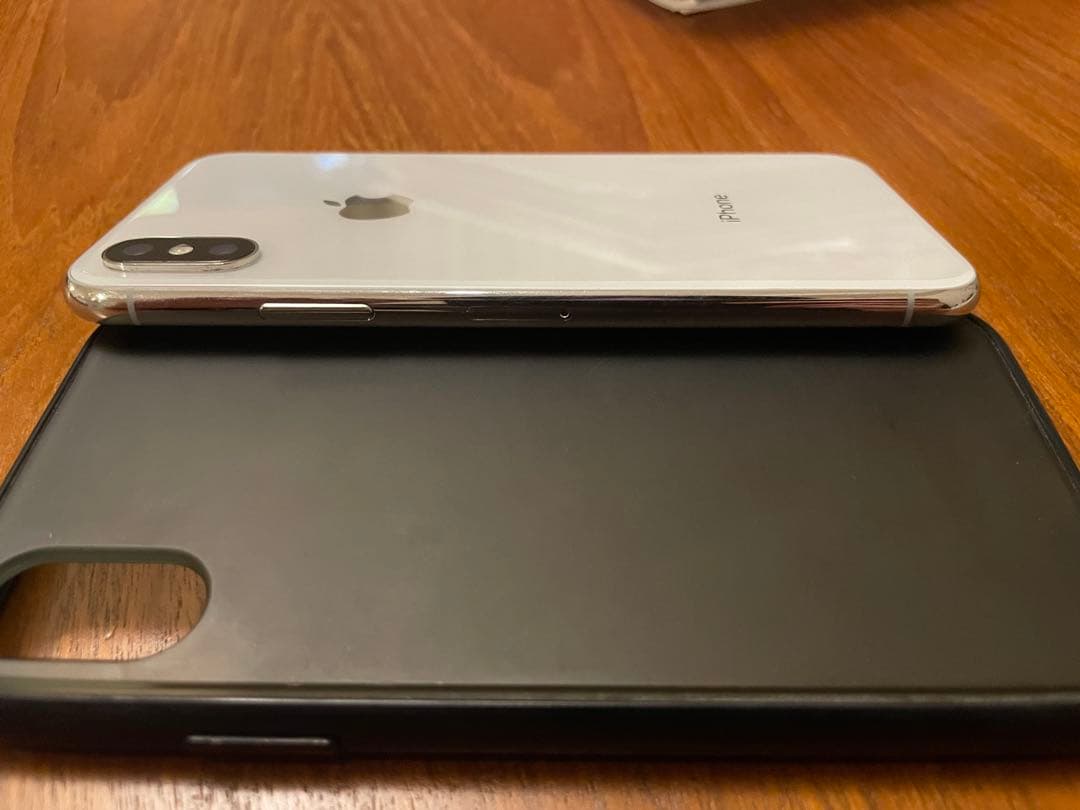 Apple iPhone X シルバー 64GB 本体