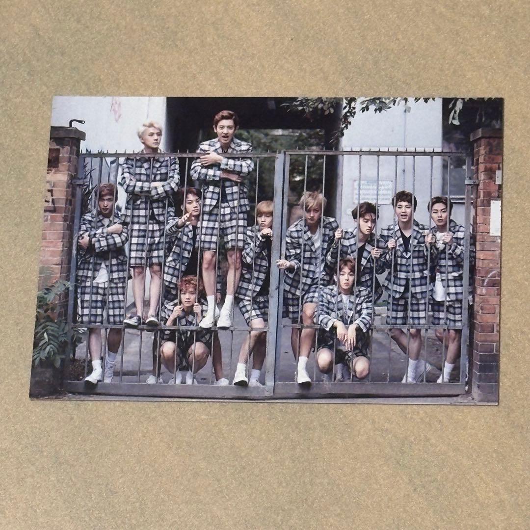 EXO写真集　dIE.JUNGS　初回生産限定盤