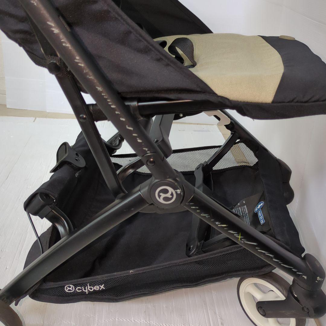 サイベックス リベル クラシックベージュ　cybex