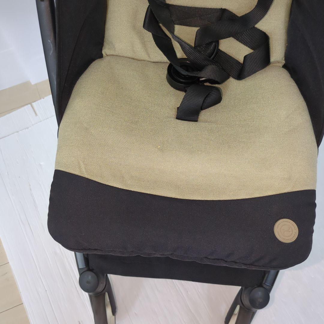 サイベックス リベル クラシックベージュ　cybex