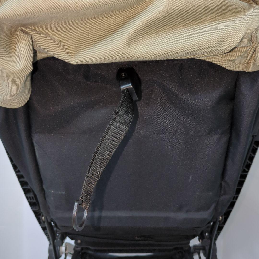 サイベックス リベル クラシックベージュ　cybex