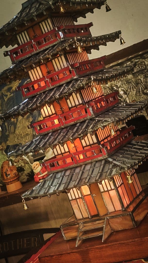【圧巻 ☆ 世界唯一・一級品】ステンドグラス五重塔　美術工芸品　ビンテージランプ