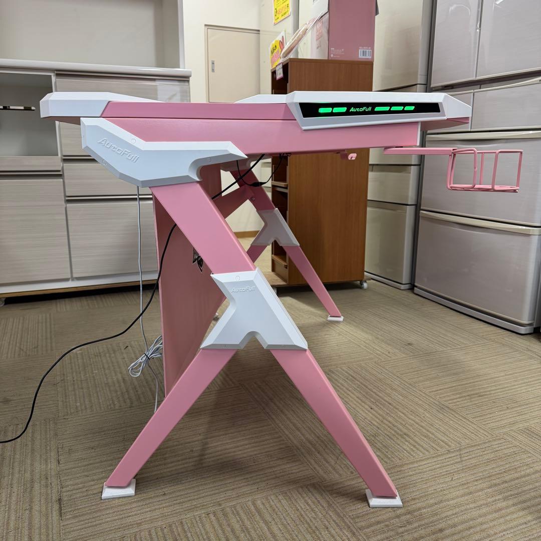 【美品‼️】Autofull オートフル ゲーミングデスク ワイヤレス充電　ピンク