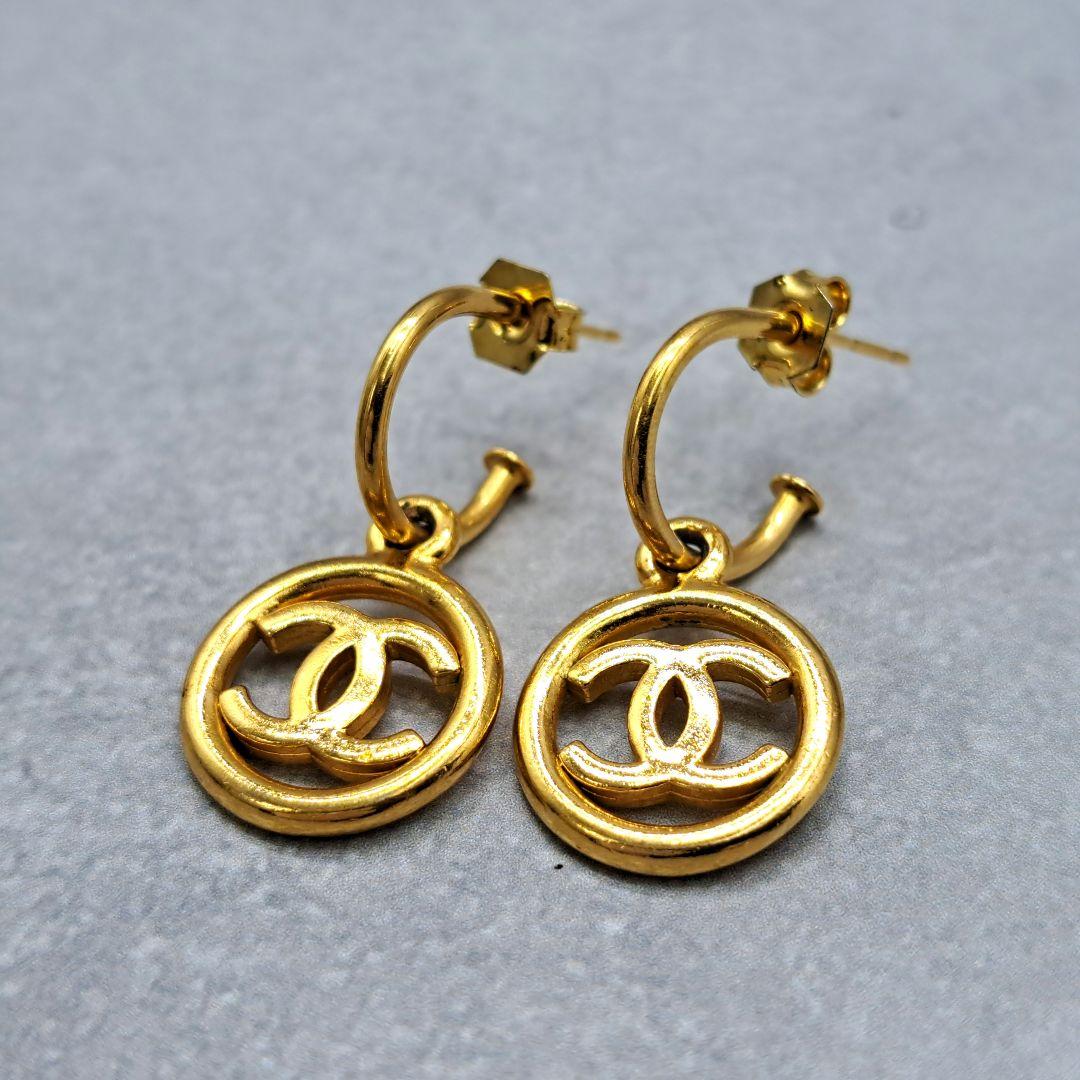 CHANEL シャネル ピアス ココマーク フープ ゴールド スイング 両耳