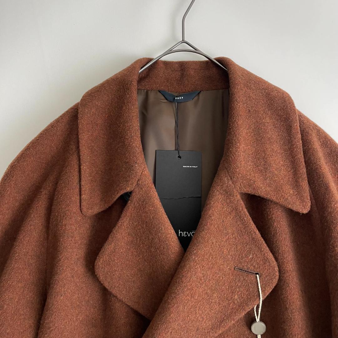 未使用 HEVO (r) 54 イタリア製 ダブルブレストコート ウール