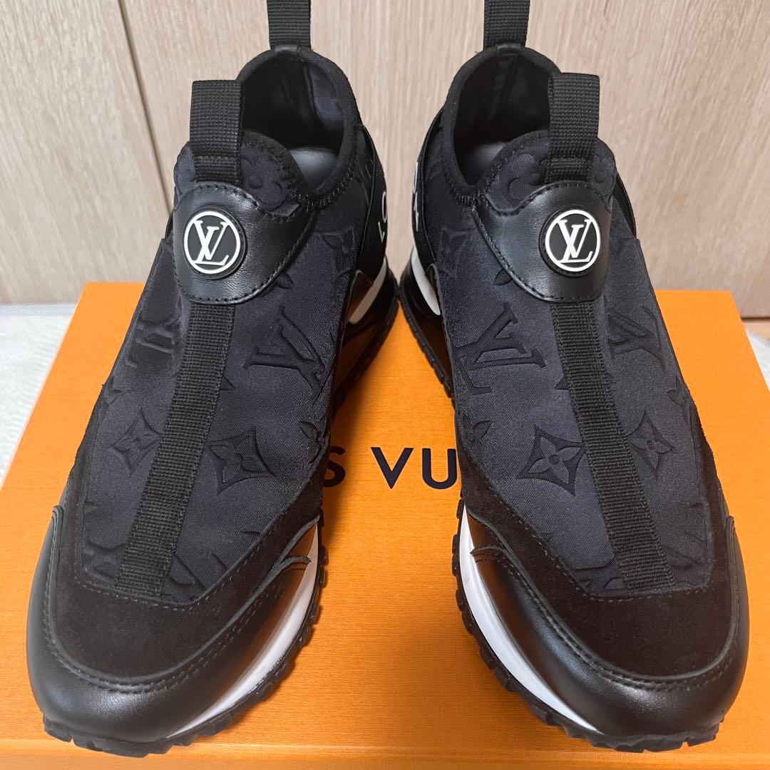 LOUIS VUITTON ルイヴィトン ランアウェイ　スニーカー シューズ