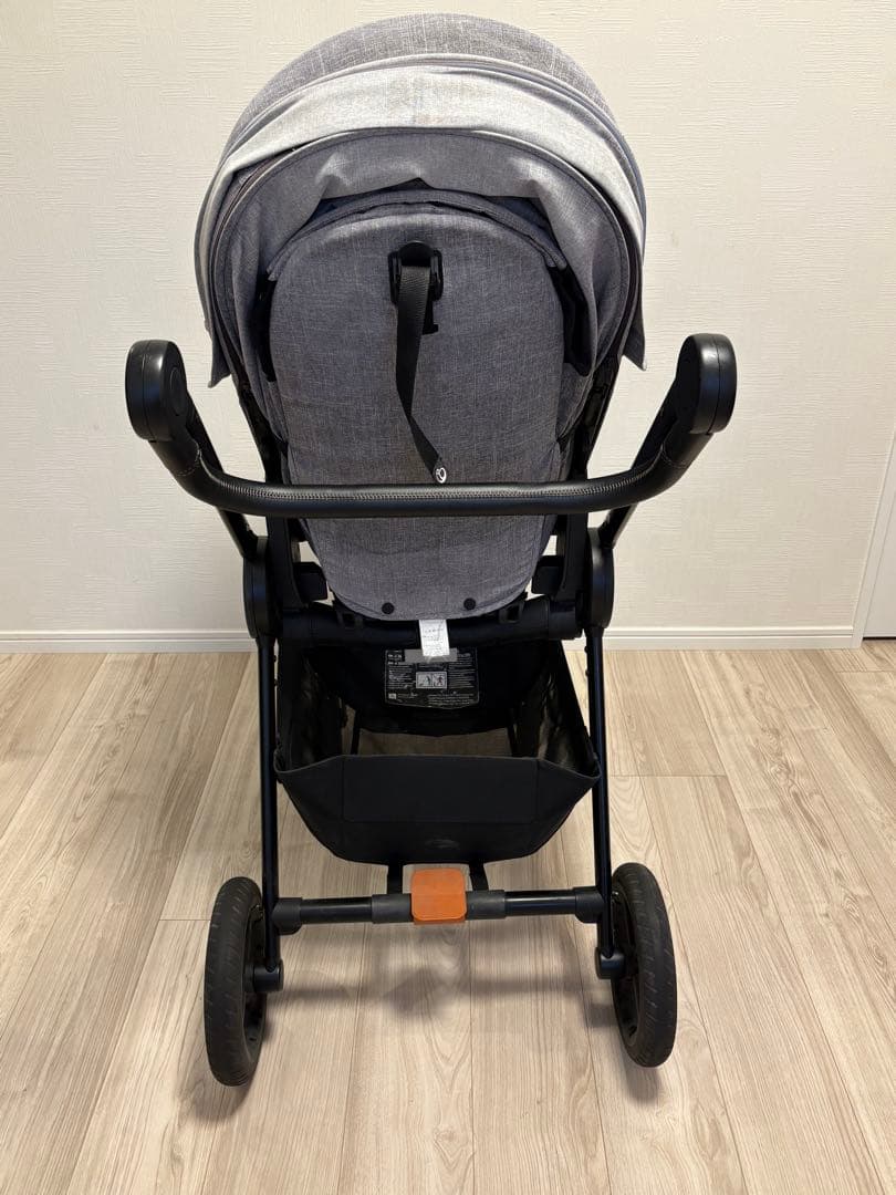 STOKKE BEAT グレー ベビーカー