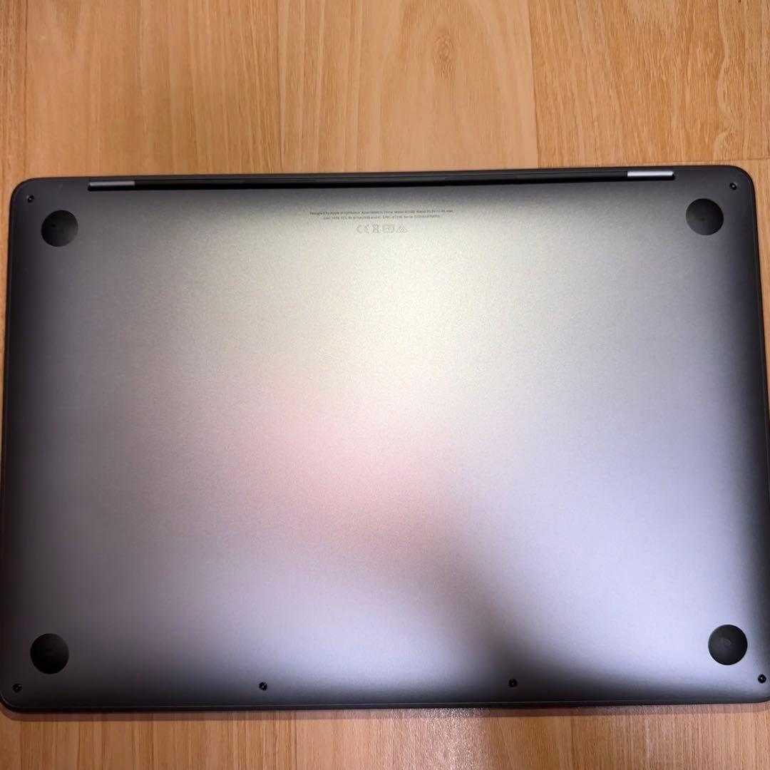 MacBook本体 MacBook Pro M1 8G 256GB