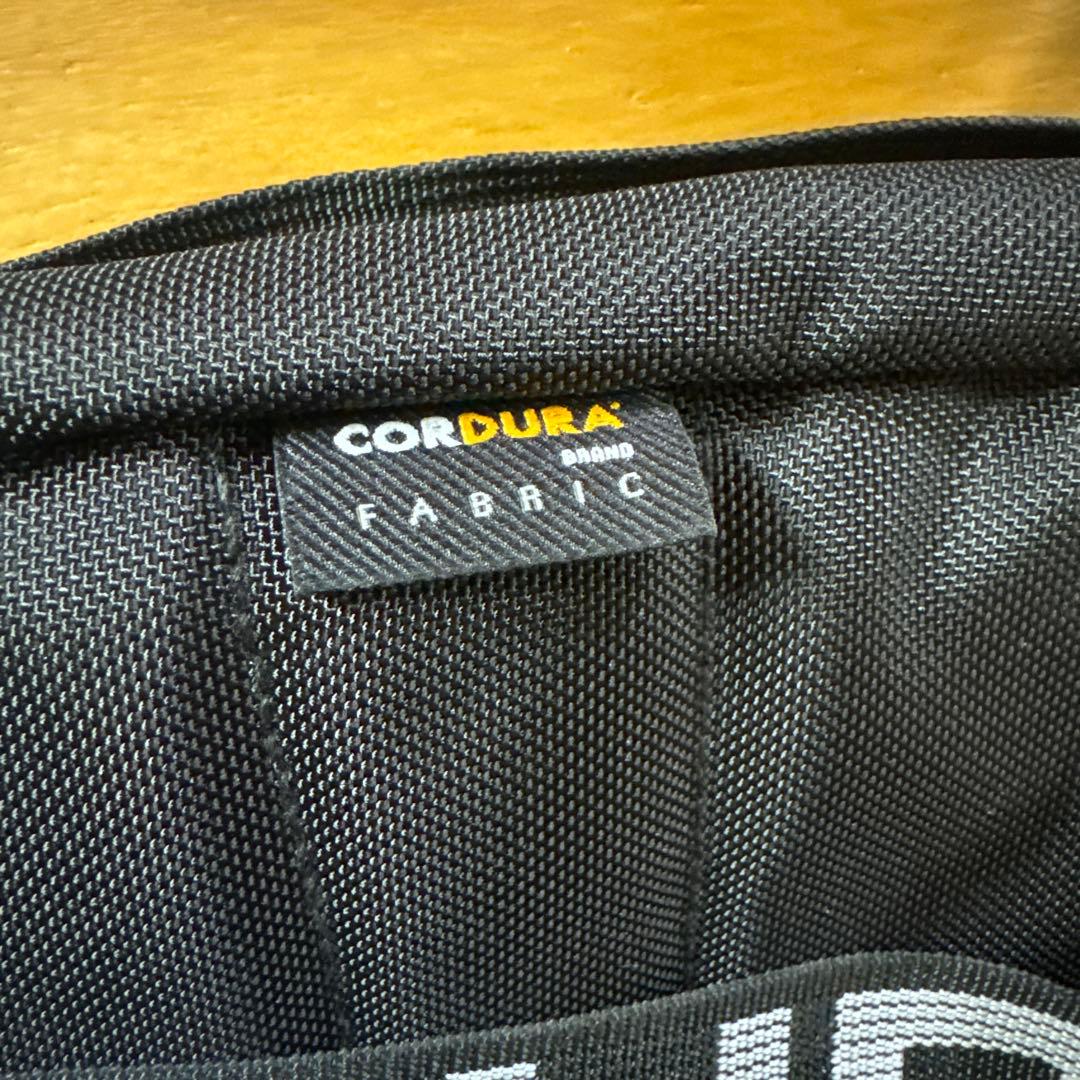 Supreme ボディバッグ ブラック CORDURA