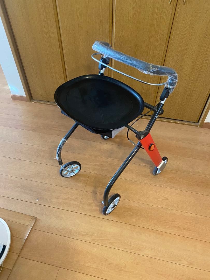 レッツゴー（室内専用歩行車）／レッド（竹虎）