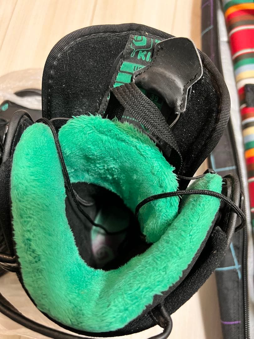 SALOMON スノーボード ストライプ柄 バインディング付き