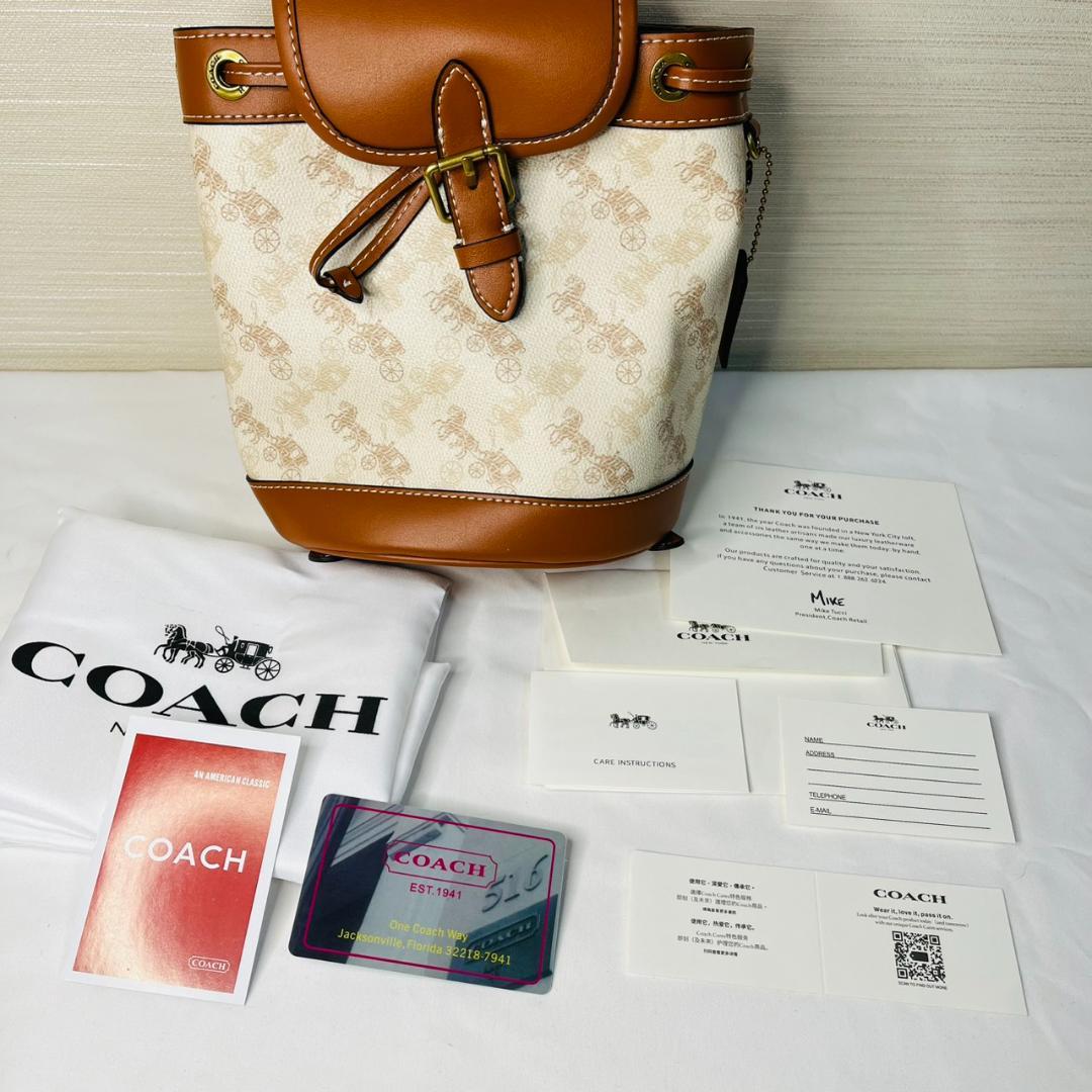 【新品 未使用】COACH ロゴ入りリュック バックパック 茶 白 コーチ