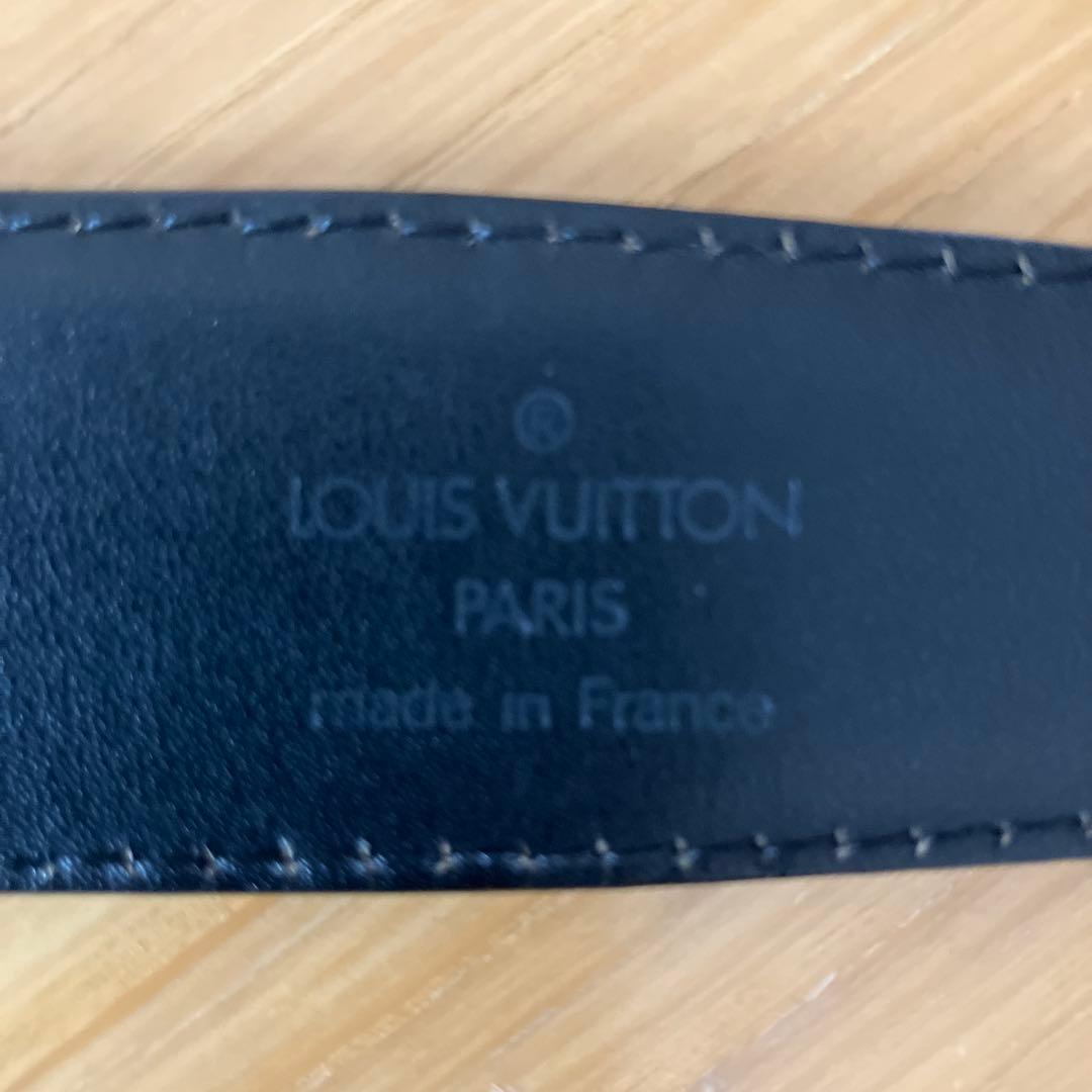 ルイ・ヴィトン ブラックレザーベルト ゴールドバックル