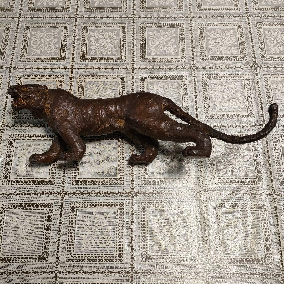 ブロンズ製『虎』作家刻印入