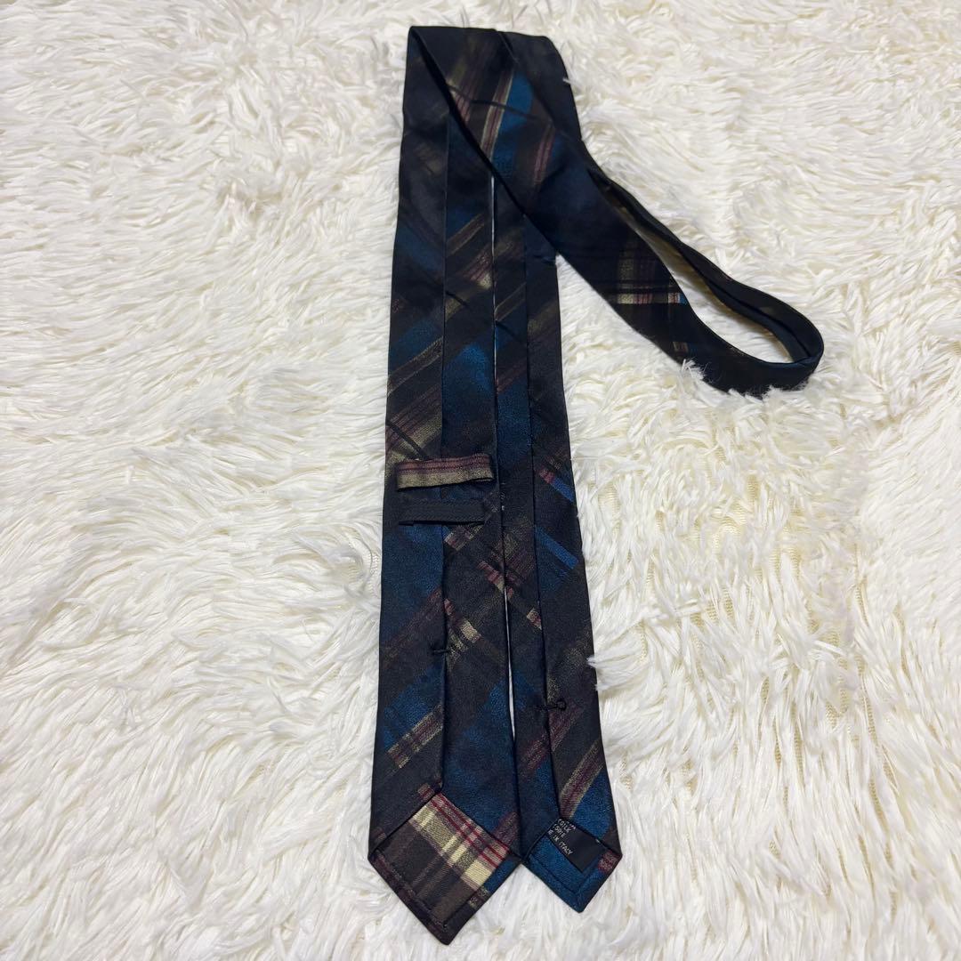 ✨激レア✨【ほぼ未使用】PRADA ネクタイ　ナロータイ　チェック　光沢