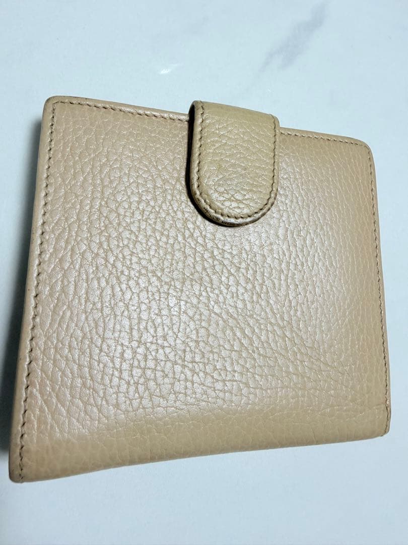 Gucci レザー二つ折り財布 ベージュ