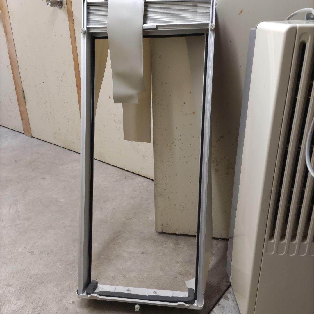 2015年製　窓用エアコン　ハイアール