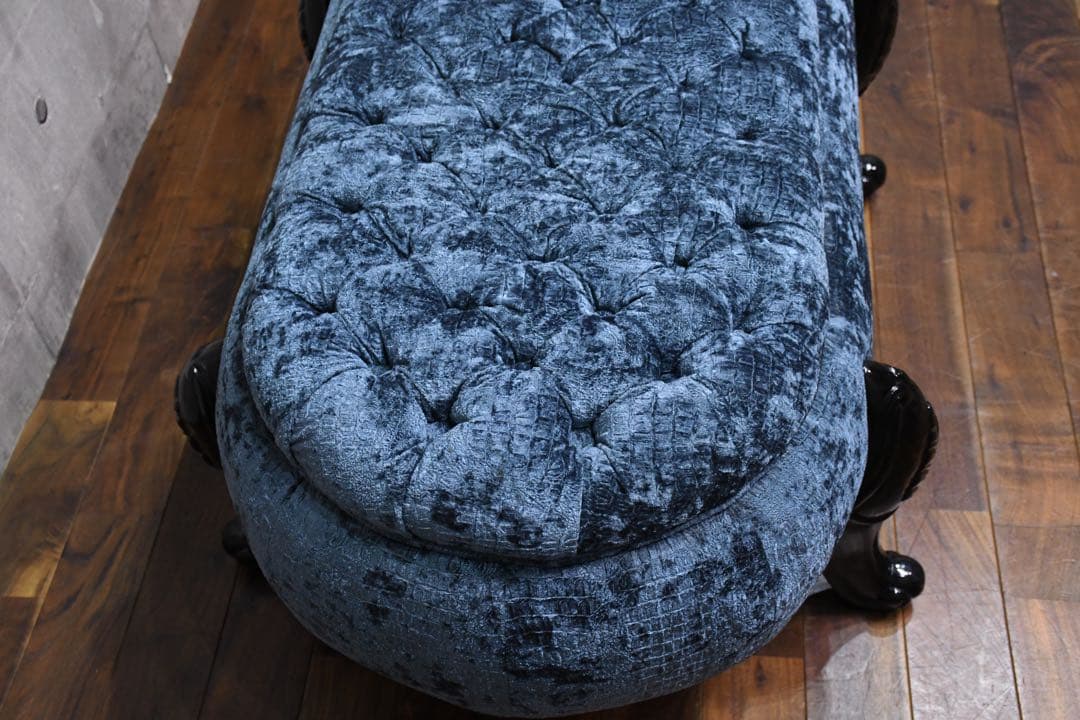 CIC34 アピス六本木 Volpi スツール 猫脚 ボタンダウン イタリア製