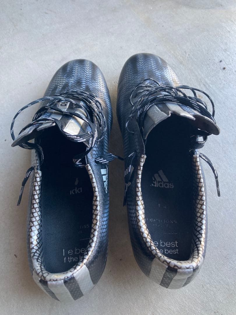 adidas F50 ヘビ柄 サッカースパイク