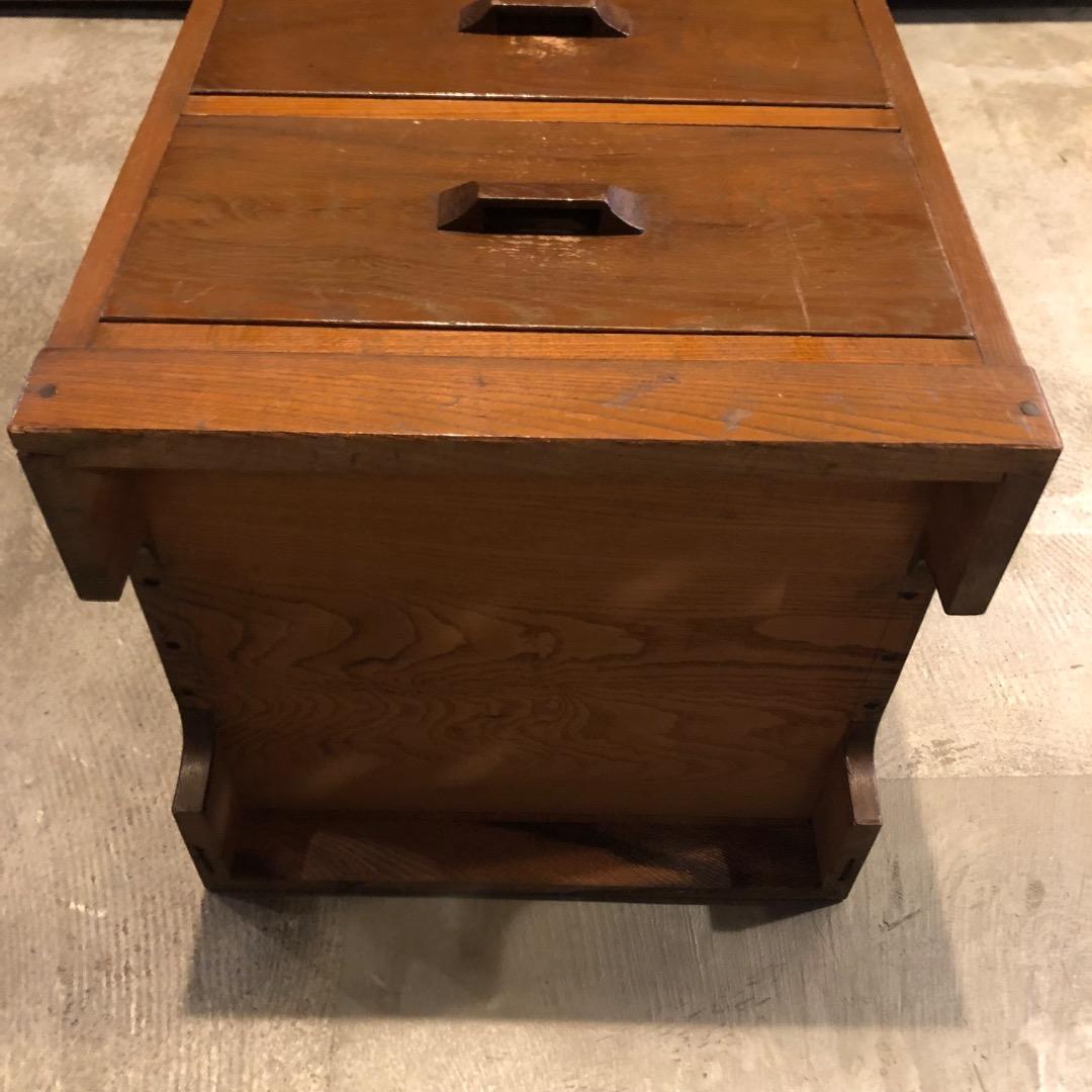 【アンティーク】　木製引き出し　ブラウン3段引き出し　脇机　サイドチェスト　棚