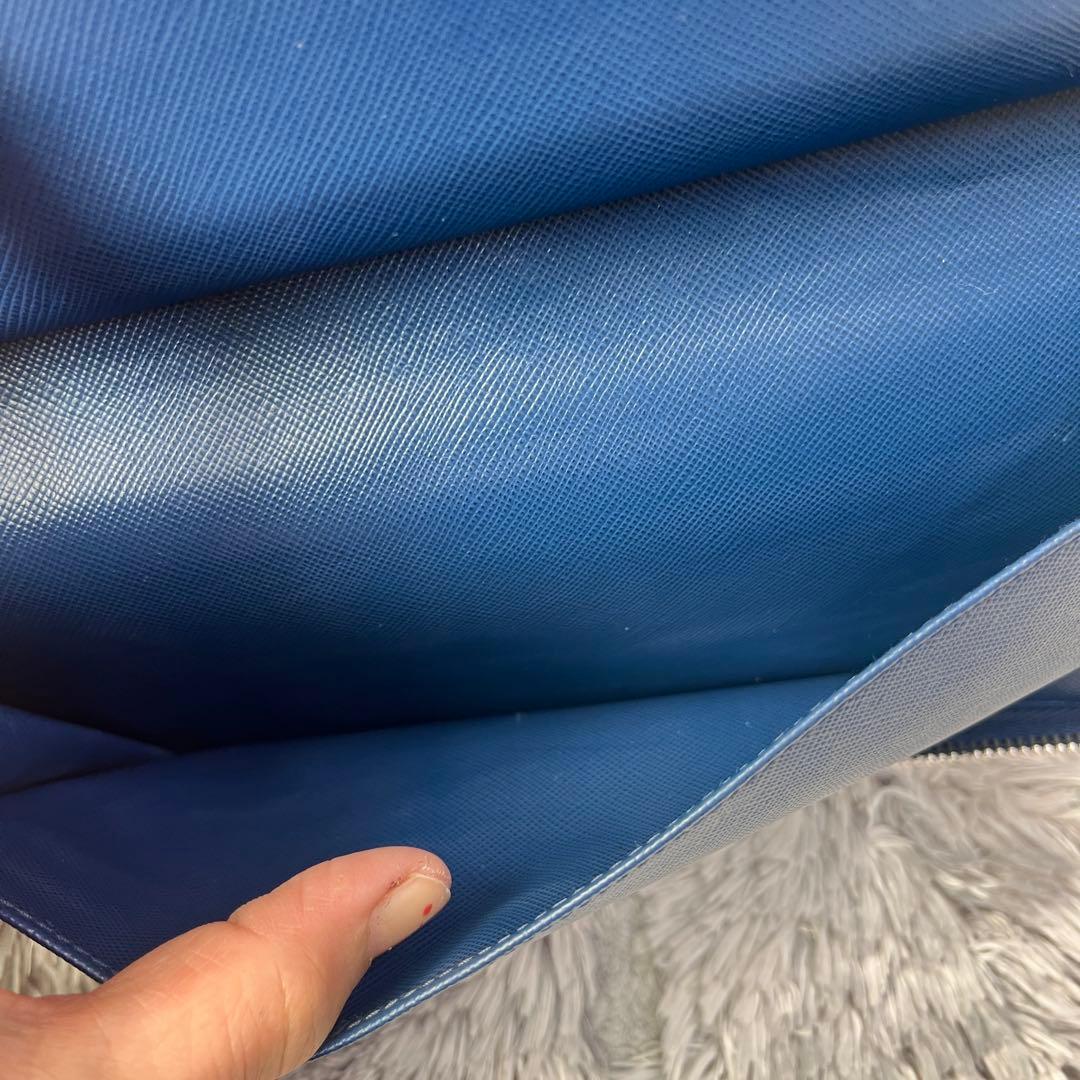 良品✨PRADA 大大容量　オーガナイザー　サフィアーノ　ラウンドジップ　ブルー