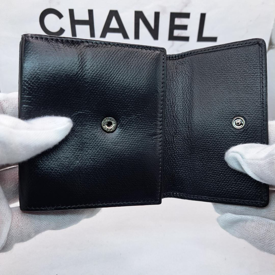 CHANEL　ココボタン　ブラック　三つ折り財布　財布