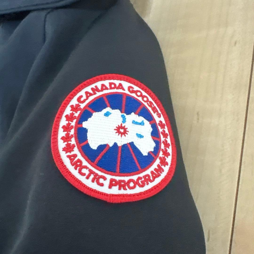 本日限定価格 カナダグース ブラックダウンジャケット Mサイズ