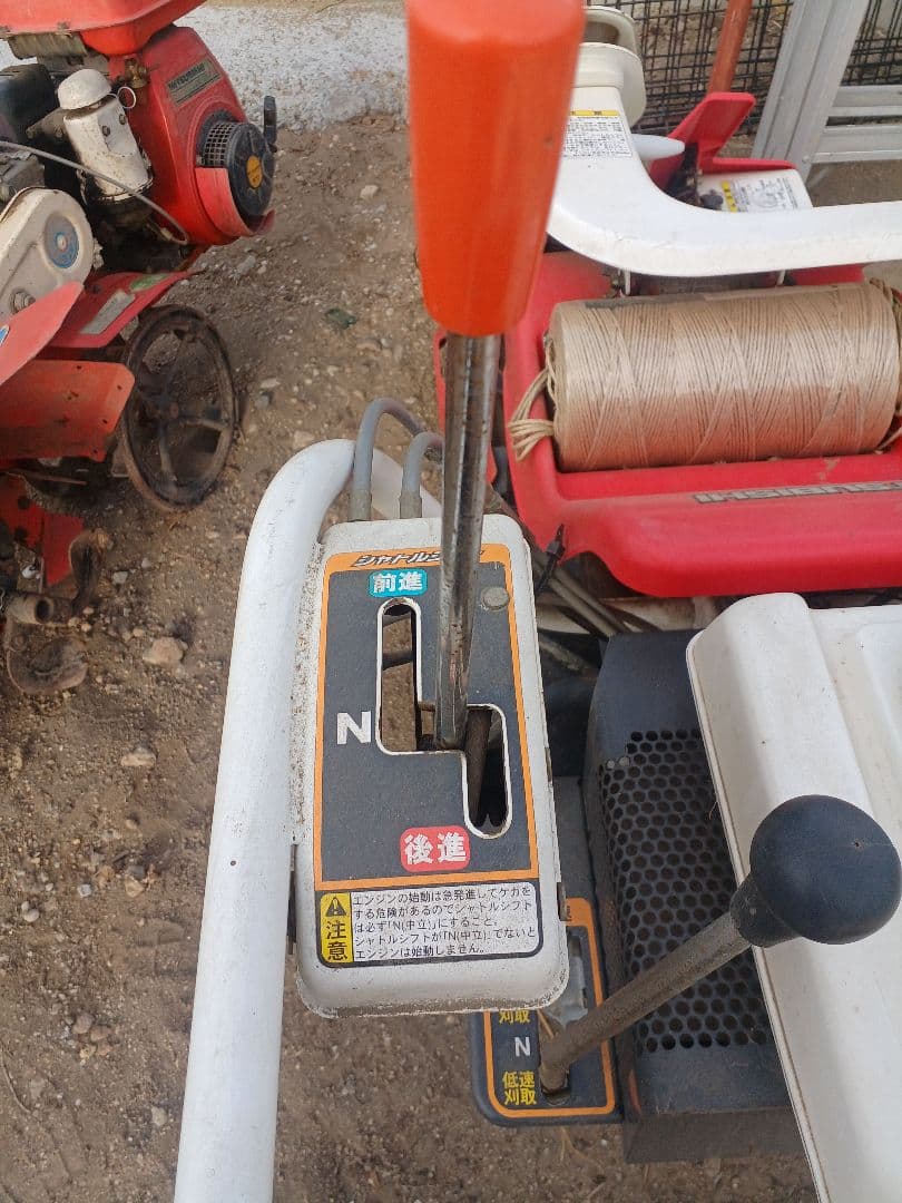 【中古】【エンジン動作確認済】三菱 MB210 バインダー