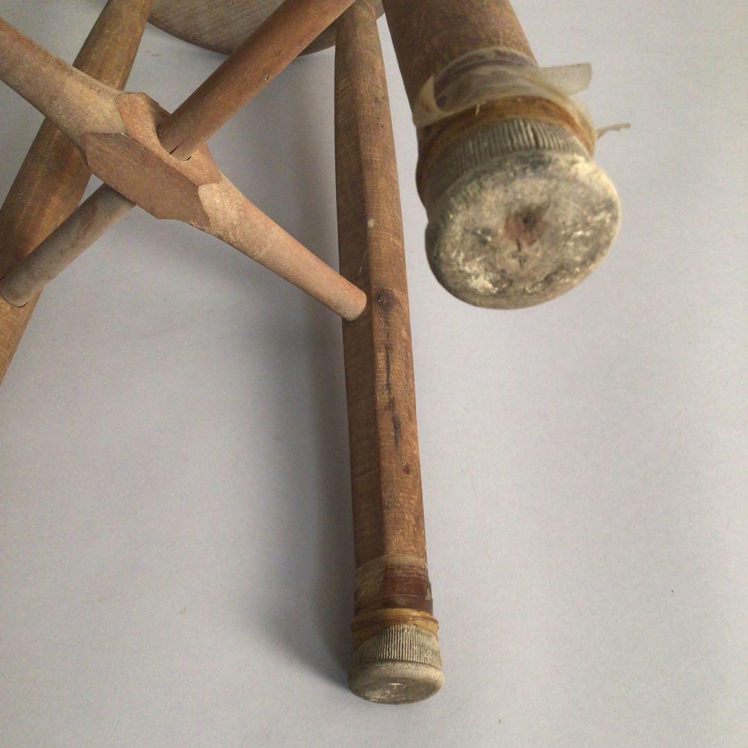 No4185 古道具　丸椅子　木製スツール　昭和　古家具　アンティーク　送料無料