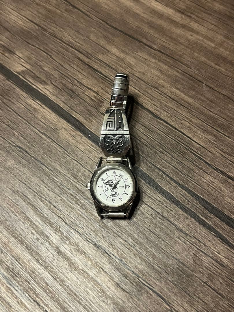 エフィ　腕時計