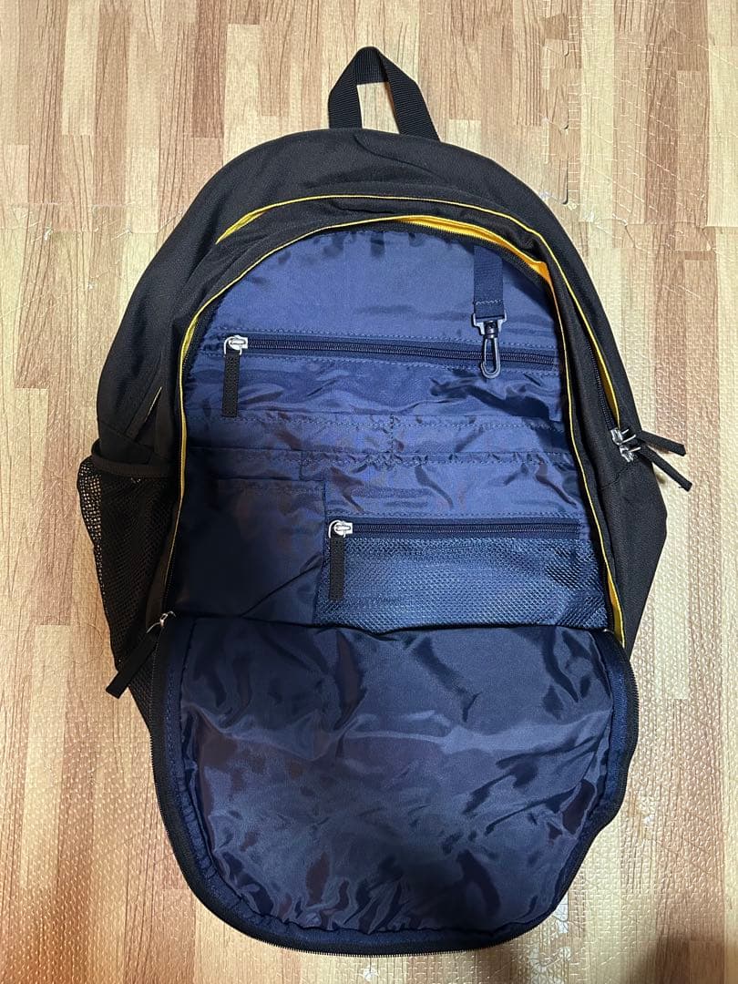 未使用　ポロ　ラルフ ローレン バッグパック　リュック　黒　黄色