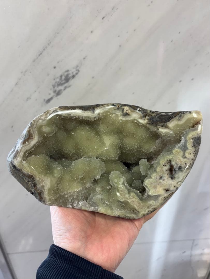 ウルグアイ産　グリーン　シュガーアメジスト　ジオード　天然非加熱　1846g