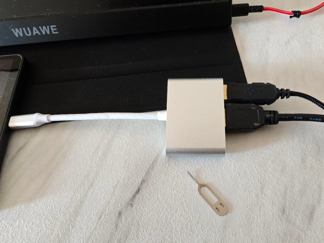 Lenovo Legion Y700 本体 液晶不良　128G/256