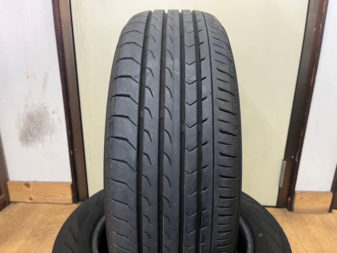 期2024年製 ヨコハマ 中古夏タイヤ 185/60R15 4本セット アクア等
