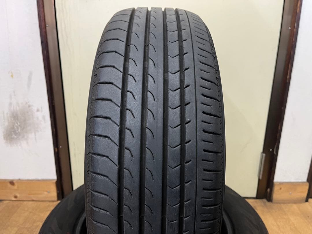 期2024年製 ヨコハマ 中古夏タイヤ 185/60R15 4本セット アクア等