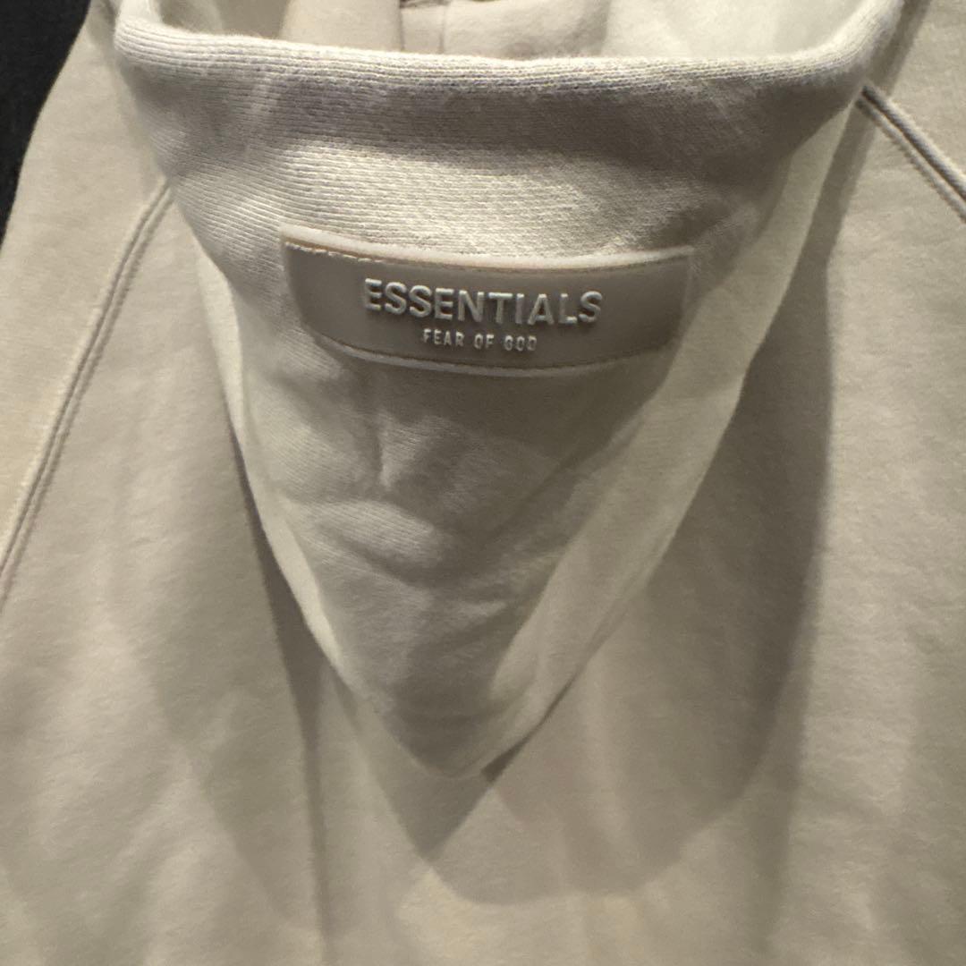 ESSENTIALS 1977 フード付きパーカー